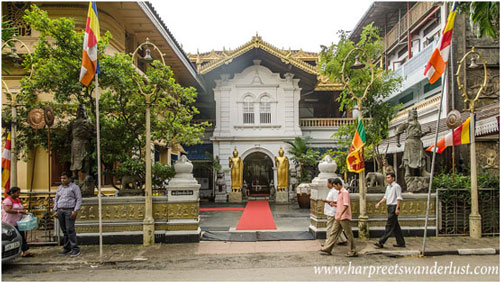 Gangaramaya Temple