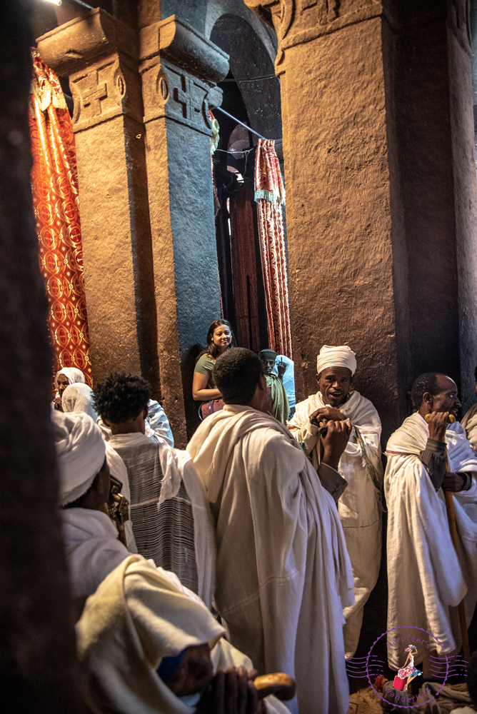 Witnessing a chanting ceremony at Debre Sina Mikael